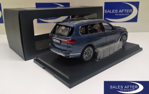 BMW Miniatur X7 G07 Arktikgrau metallic, 1:18