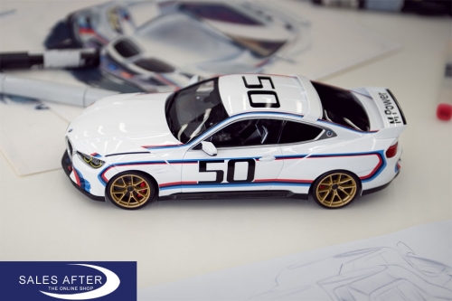 BMW miniature 3.0 CSL Build Of Year 2022, 1:18